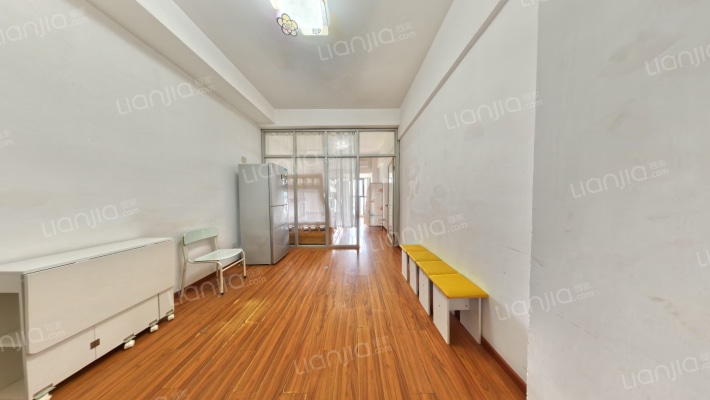 海洋大厦二手房实景图