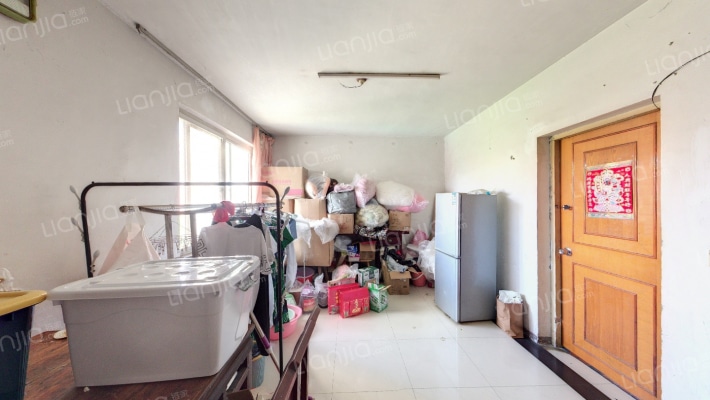 泰伯花苑一区二手房实景图