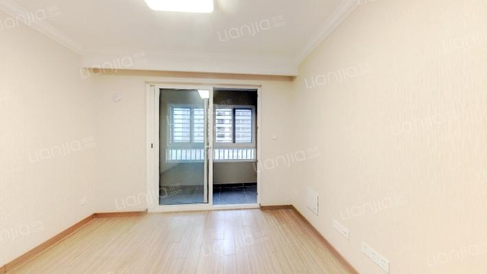 万科森林公园嘉庭二手房实景图