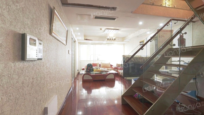 欧洲城凯旋丽都花园二手房实景图