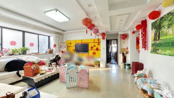 嘉鸿花园二手房实景图