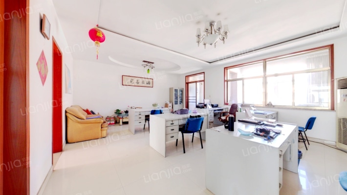 松鹤园技校小区二手房实景图