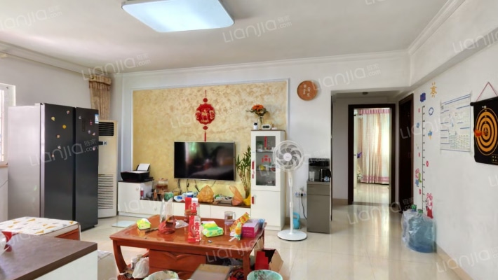 甸昆教师村二手房实景图