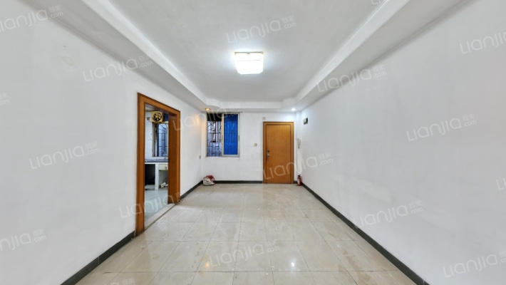 麓景路二手房实景图