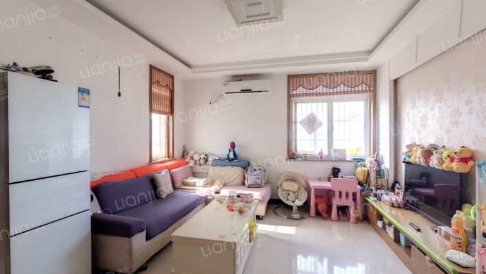 山湖苑西区二手房实景图