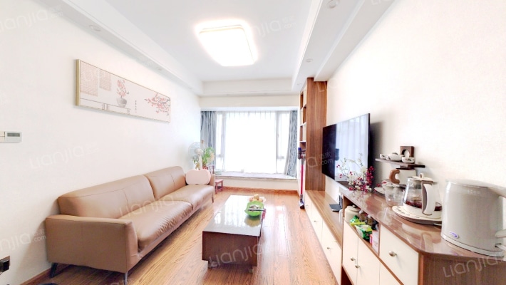 印象湖滨二手房实景图