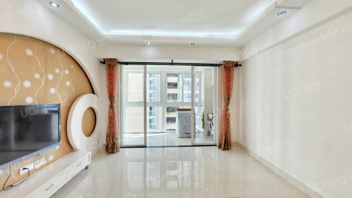 君临天华D区二手房实景图