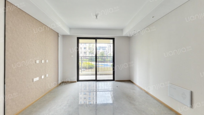 四季印象澜庭二手房实景图