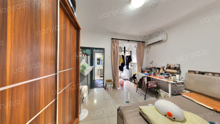 金迪名苑二手房实景图