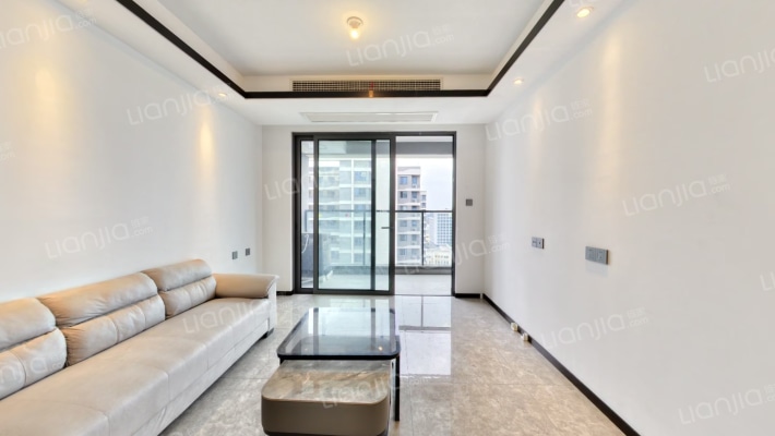 悦年华花园二手房实景图