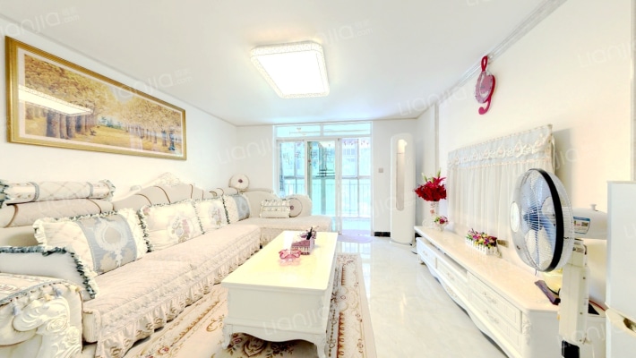 凯悦华庭二手房实景图