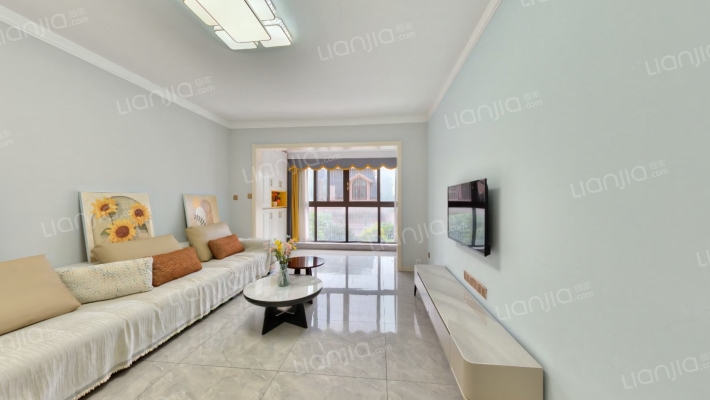 蓝湖城邦二手房实景图