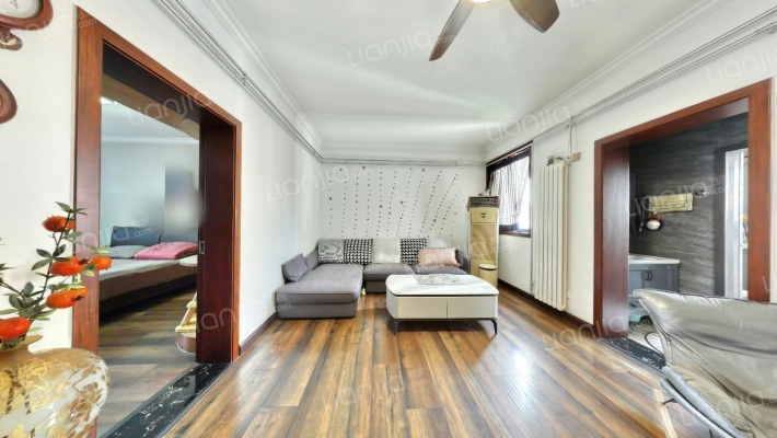 邮政家属院二手房实景图