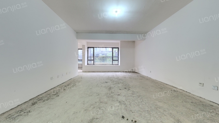 昂世半山观邸二手房实景图