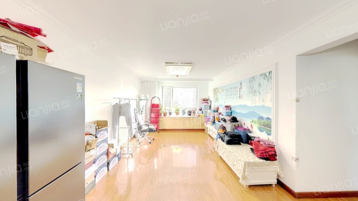 朗明居二手房实景图