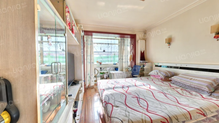 蔚园二手房实景图