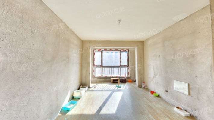 南水巴黎阳光二手房实景图