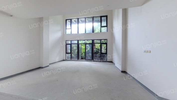 卡地亚花园城蔚蓝轩A区二手房实景图