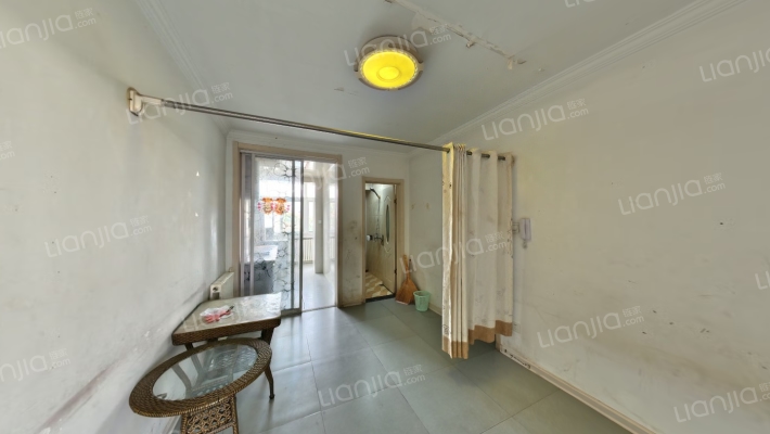 同成路房地局宿舍二手房实景图