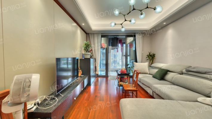 新力琥珀园二手房实景图