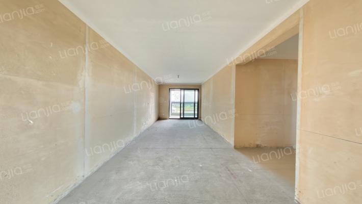 国贸中南梧桐原二手房实景图