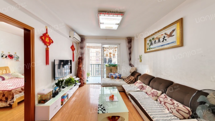 登云佳园二手房实景图