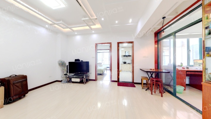 翡翠城二手房实景图