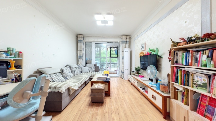 海信阳光里一期二手房实景图