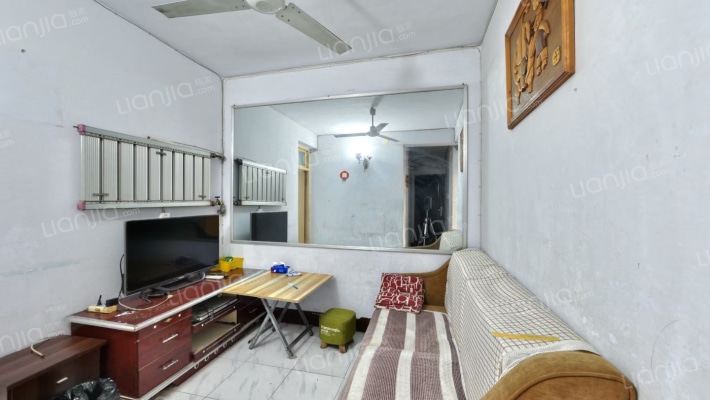 正大公寓二手房实景图