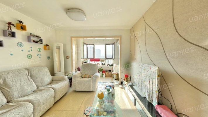 绿地泉景园一期二手房实景图