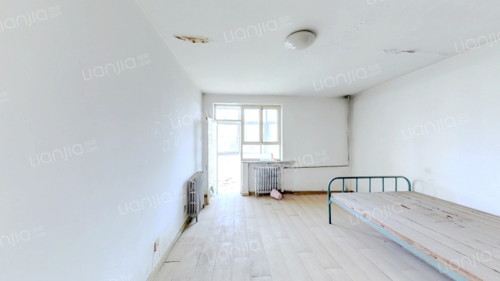 中兴实业宿舍二手房实景图