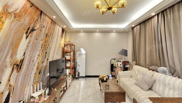 宸铭府西区二手房实景图