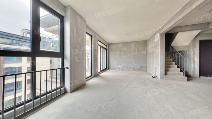 首开天府琅樾二手房实景图