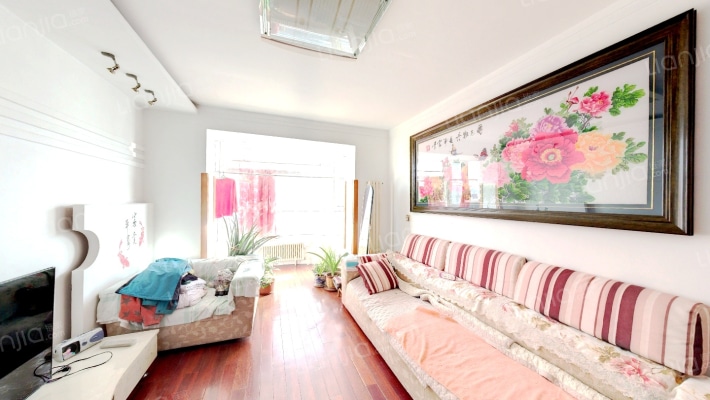 虹桥花园二手房实景图