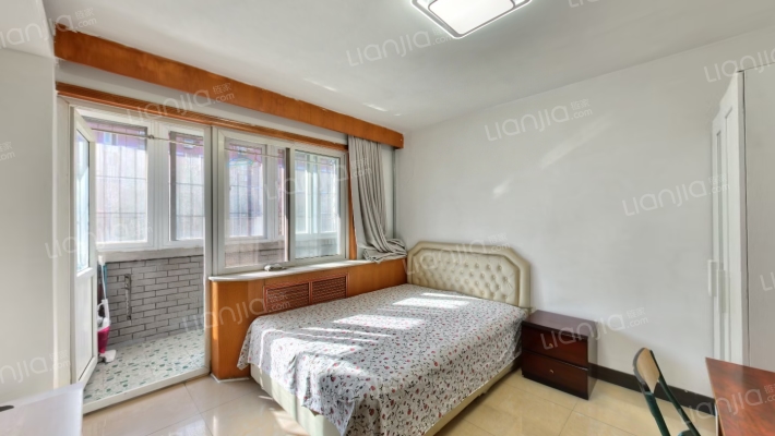 黄平路8号院二手房实景图