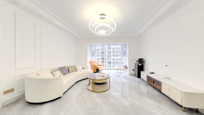 中天雅实轩二手房实景图