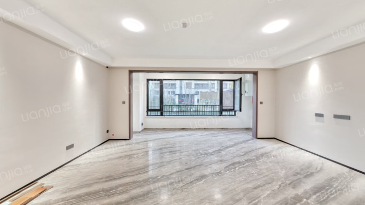 市中万科城一期翡逸园二手房实景图