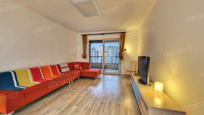 橙郡一期二手房实景图