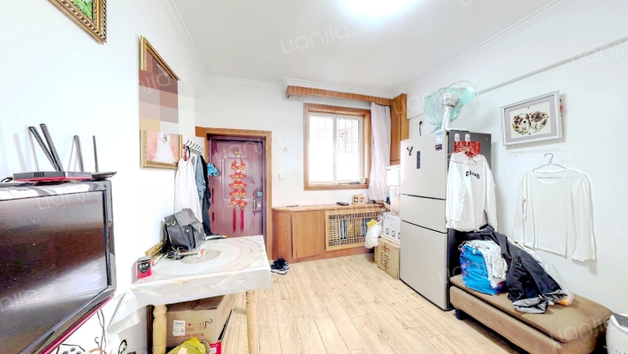 光伸外企公寓二手房实景图