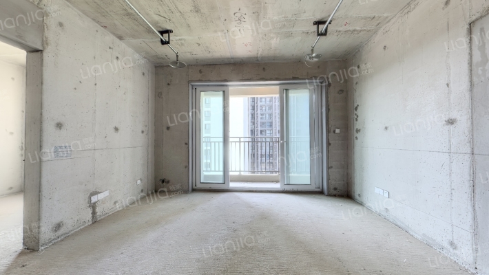 东望冠誉二手房实景图