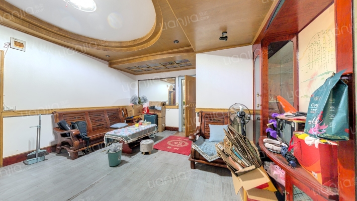 劳动村社区二手房实景图