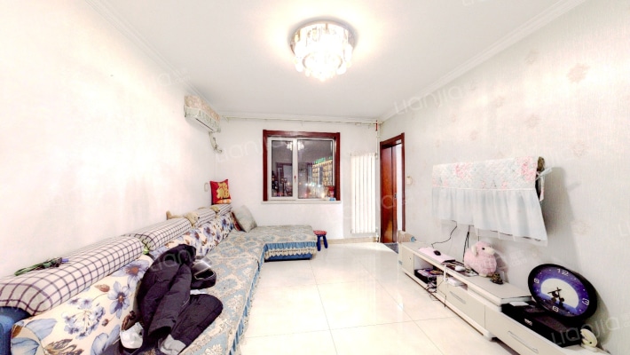 龙居花园6区二手房实景图