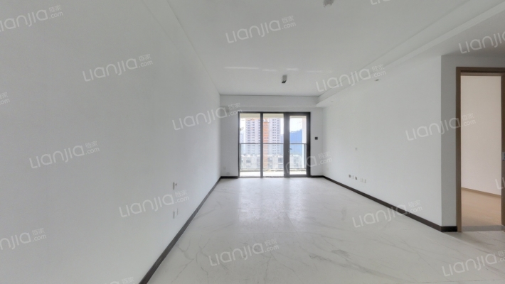 实地蔷薇国际二手房实景图