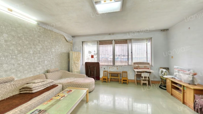 31中家属院二手房实景图