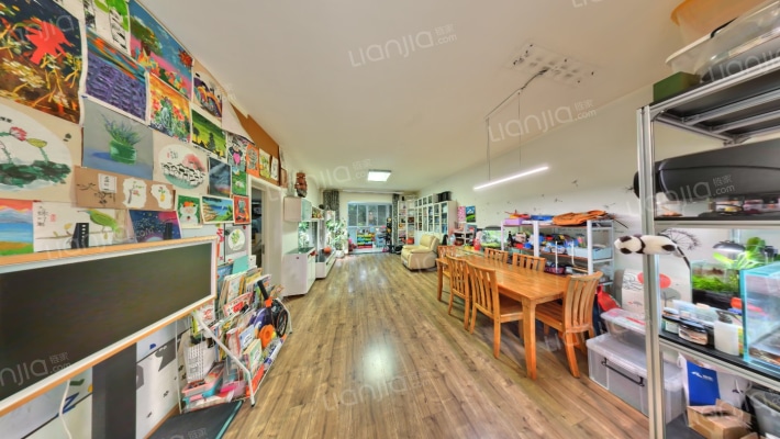 江郊庭院二手房实景图