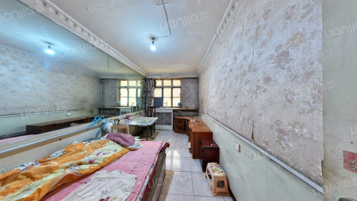 开关厂家属院二手房实景图