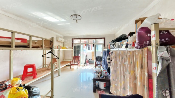 天鸿小区二手房实景图