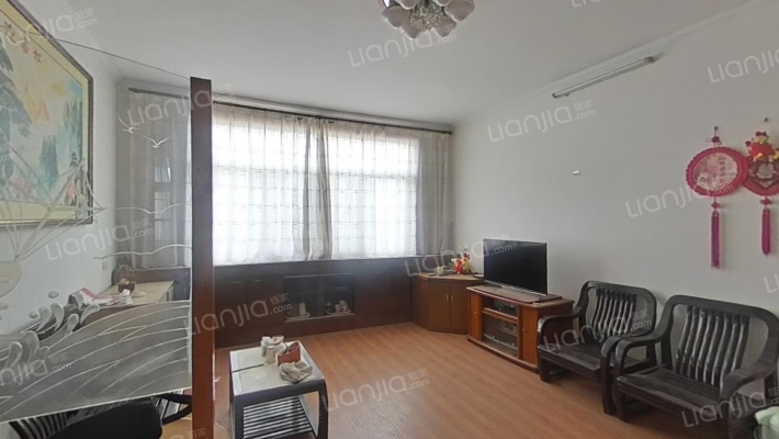 东郊路8号二手房实景图