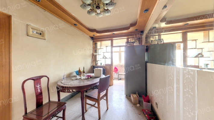 红旗小区(灞桥)二手房实景图