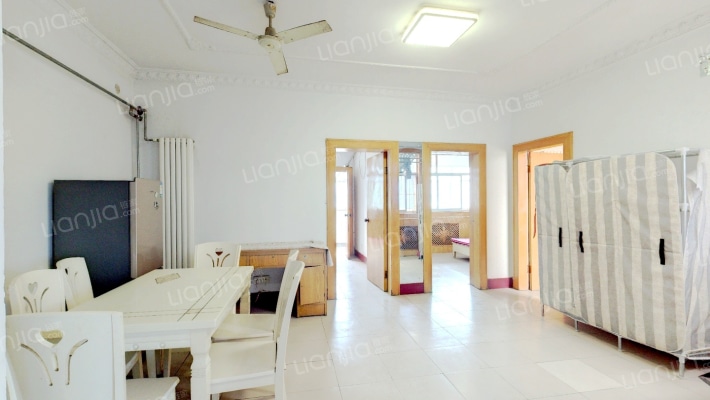 牧业专科学校第一家属区二手房实景图